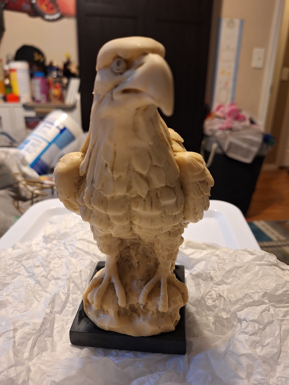 Cream Eagle Figurine Resin Bird Statue - Unbranded